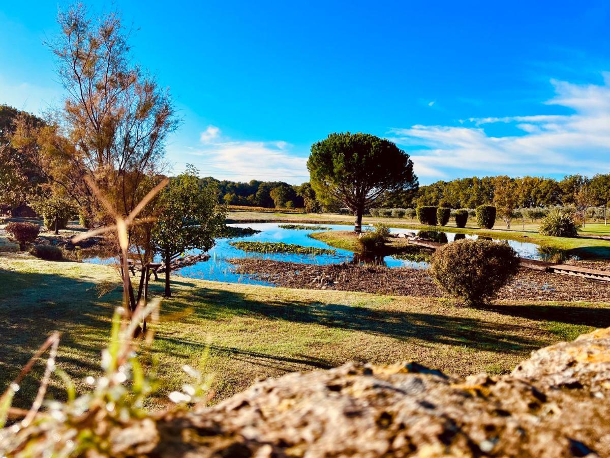 Domaine Amourella Lejlighedshotel Lambesc Eksteriør billede