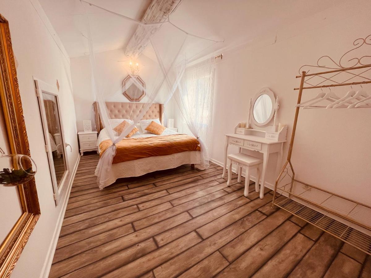 Domaine Amourella Lejlighedshotel Lambesc Værelse billede