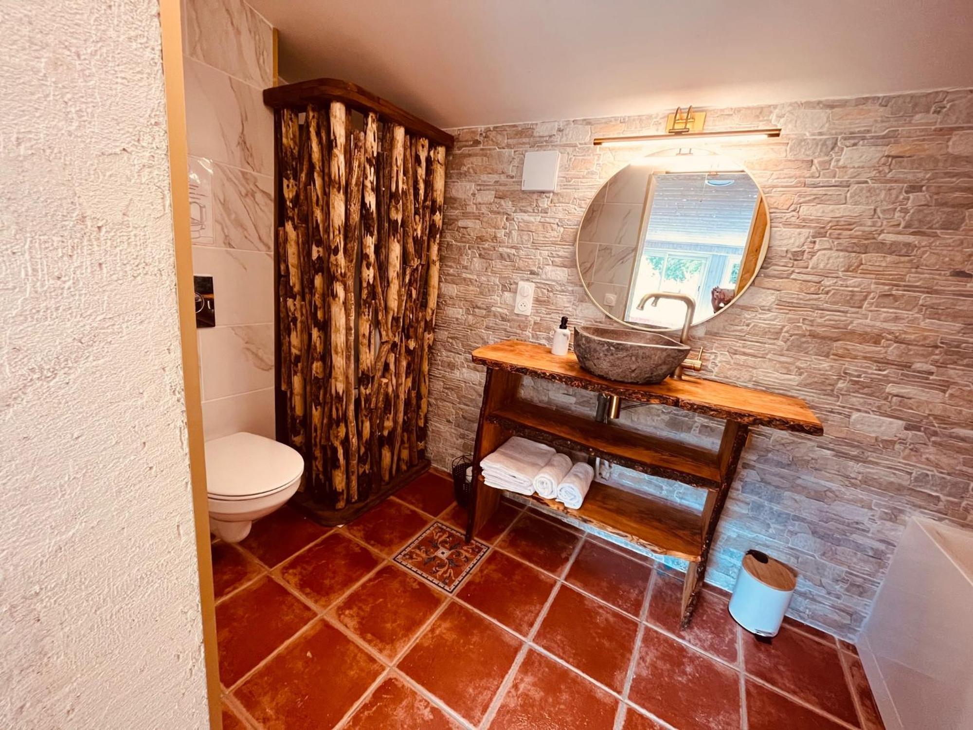 Domaine Amourella Lejlighedshotel Lambesc Værelse billede