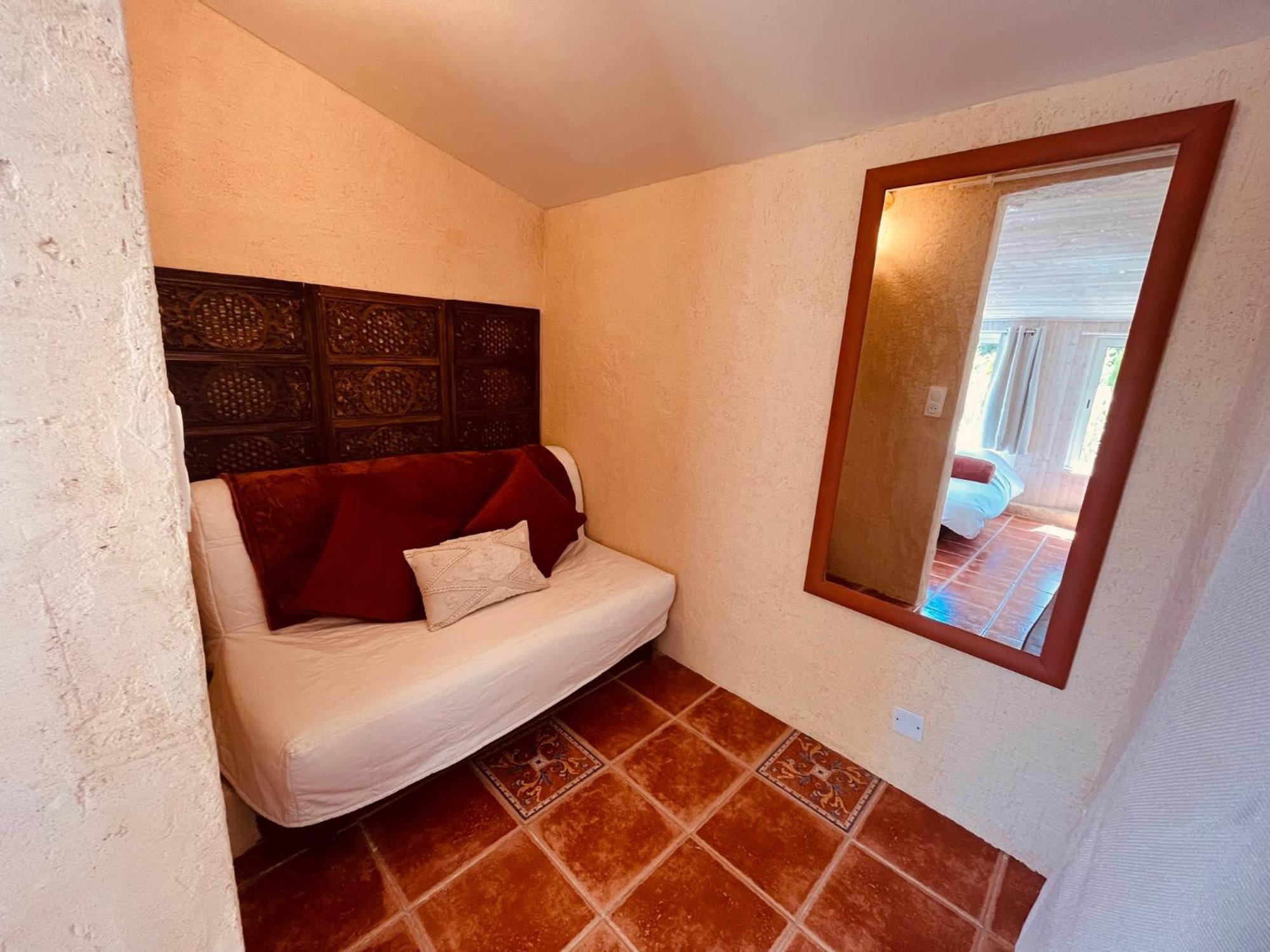 Domaine Amourella Lejlighedshotel Lambesc Værelse billede