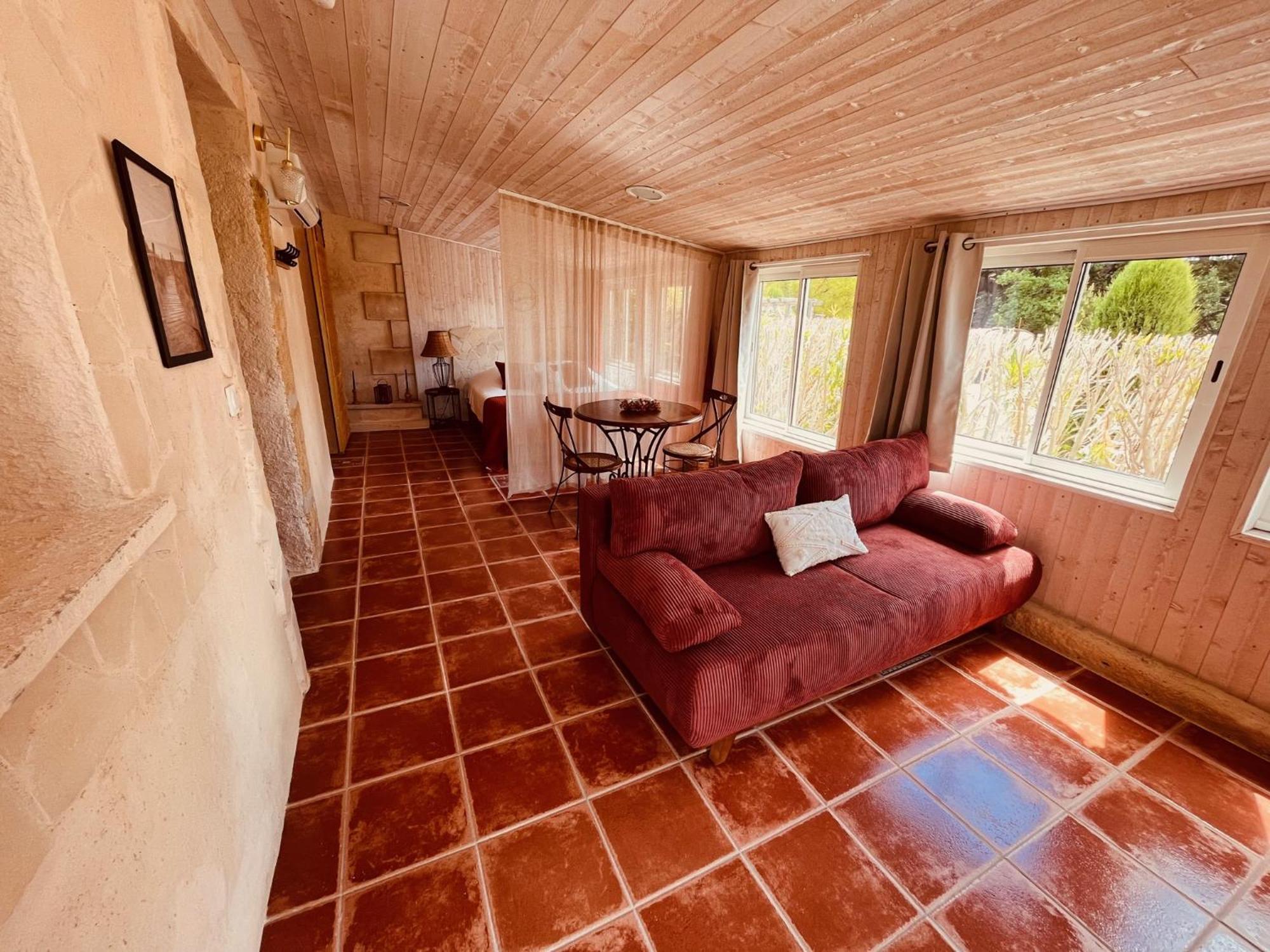 Domaine Amourella Lejlighedshotel Lambesc Værelse billede