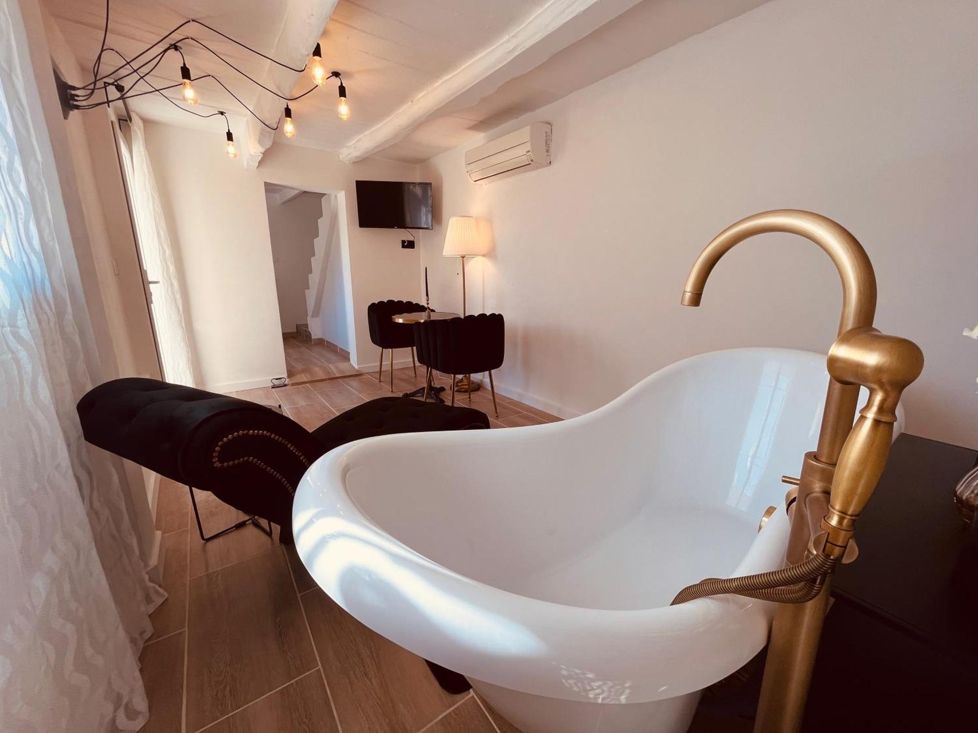 Domaine Amourella Lejlighedshotel Lambesc Værelse billede